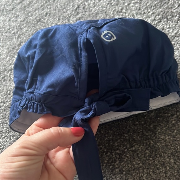 Scrub Cap & Grey’s Anatomy Lanyard - Picture 2 of 5